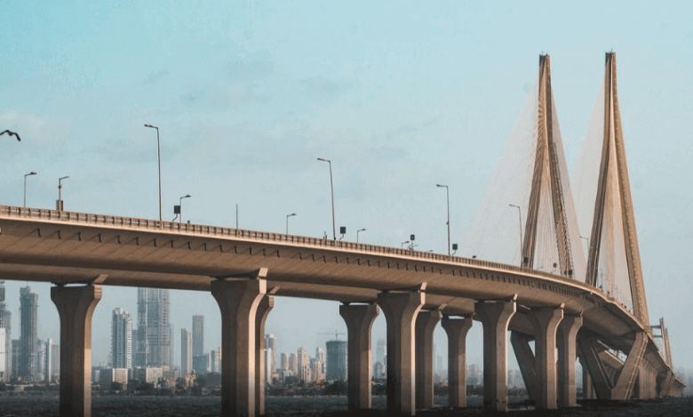 explore-best-of-mumbai-in-a-day-with-mumbai-darshan-bus